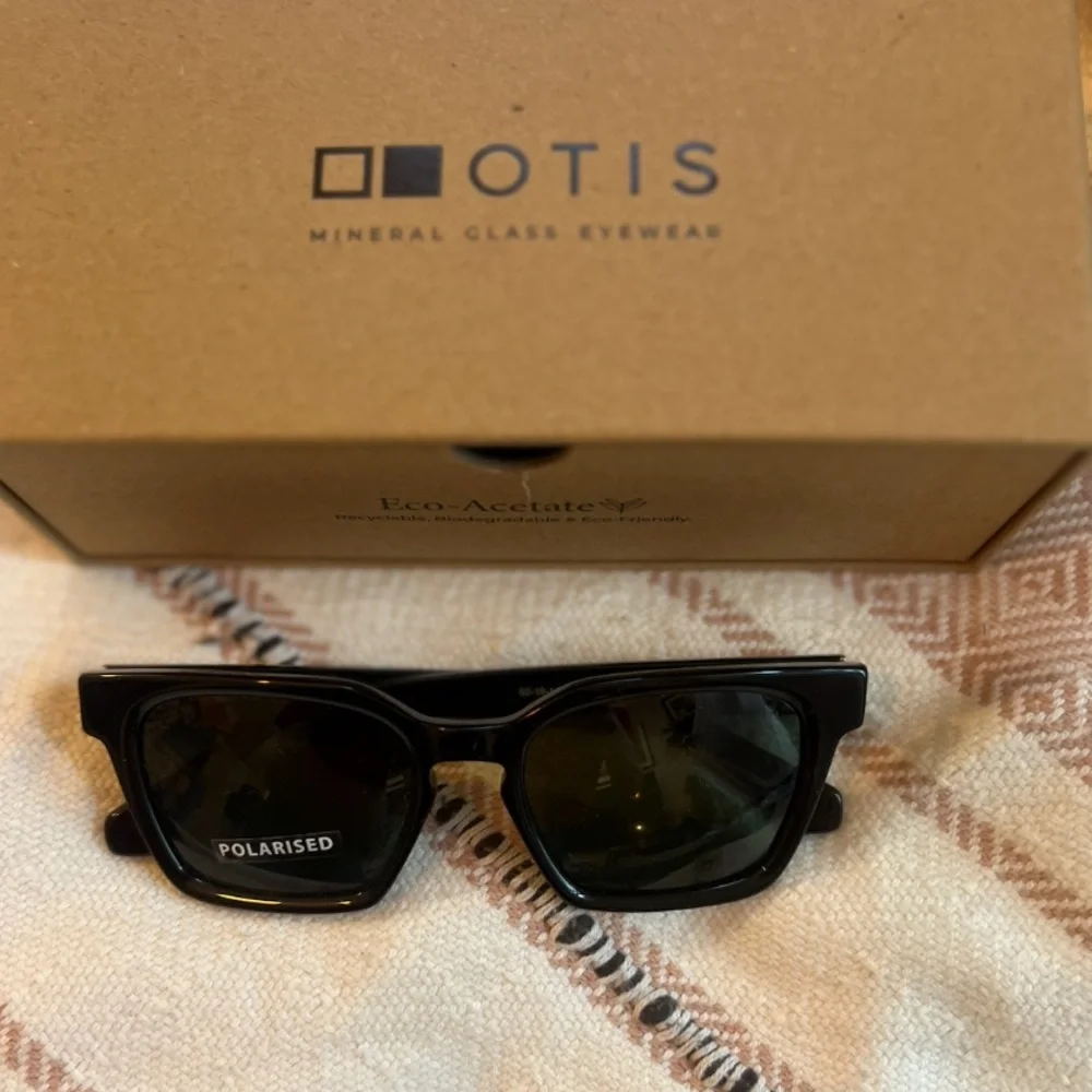 OTIS Eyewear otis eyewear